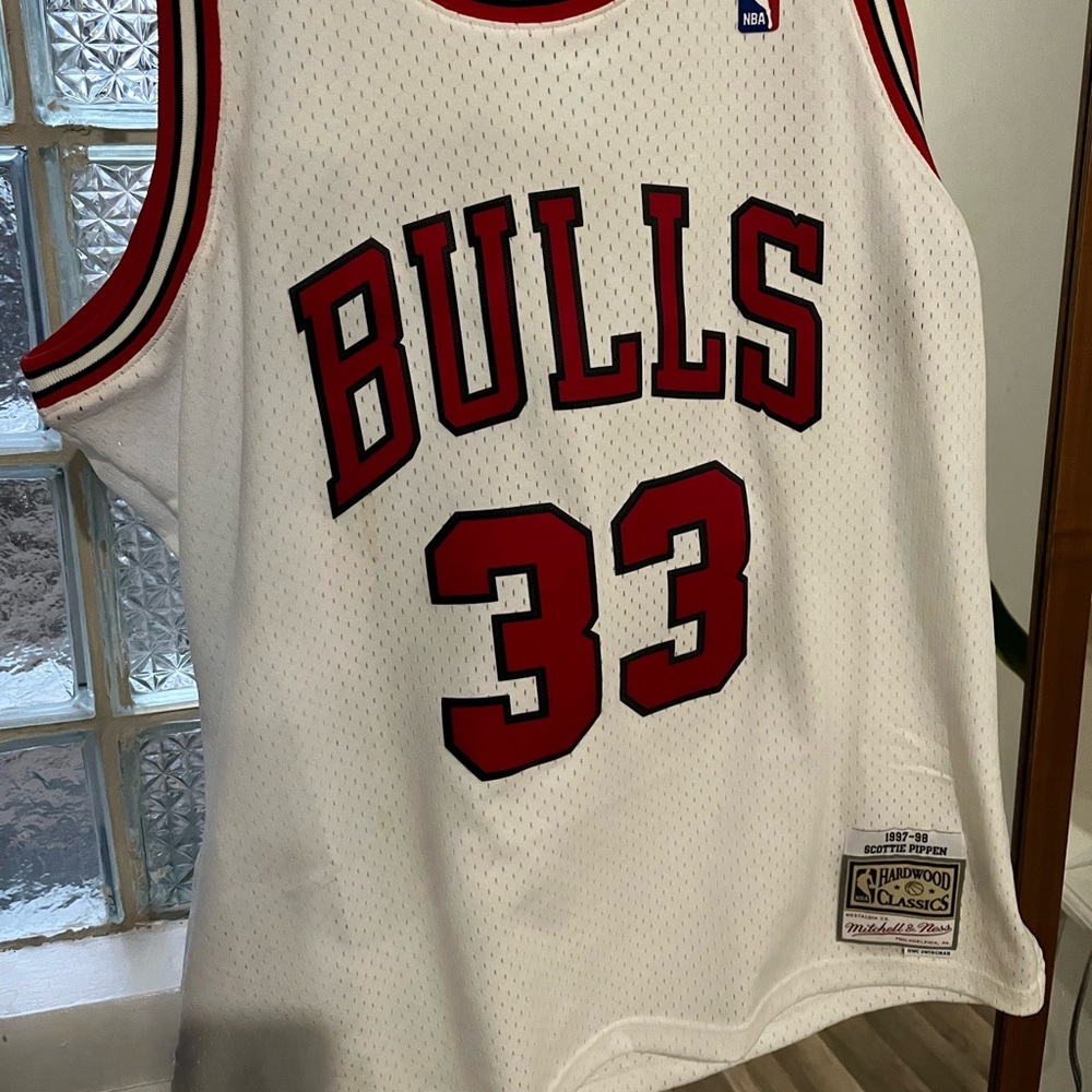 Scottie pippen 33 Chicago bulls white hardwood classic jersey